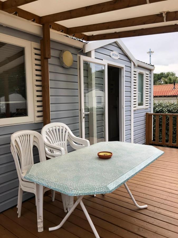 Céline Mobil home Port-la-Nouvelle Bagian luar foto